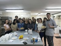 Master class in pancake preparation